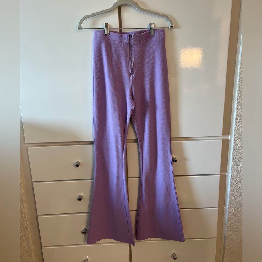 High-waisted Lavender Flare Pant
